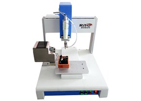 招工難，就招自動(dòng)螺絲機(jī)