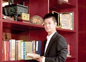 鑫華的自動(dòng)點(diǎn)膠機(jī)產(chǎn)品質(zhì)量穩(wěn)定，經(jīng)久耐用